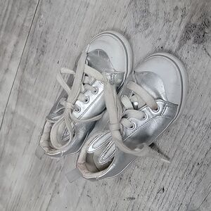 Gymboree toddler bunny ears sneakers